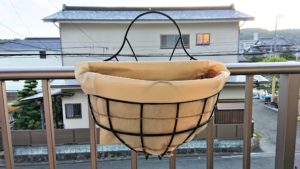 不織布のハンギングプランター